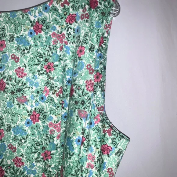 Anne Klein Sleeveless Floral Dress - Picture 4 of 10